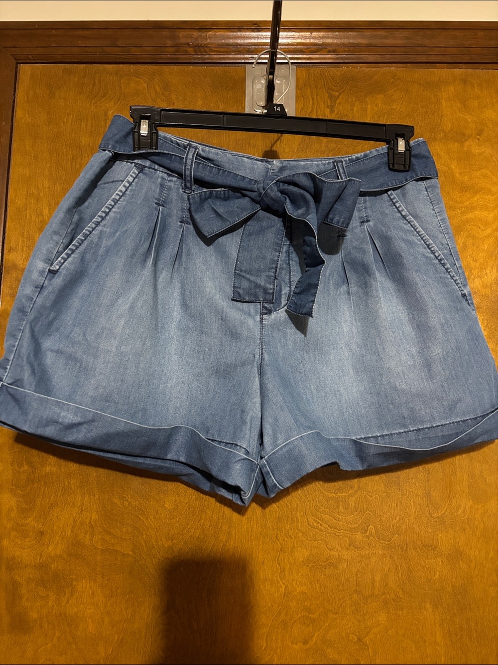 DKNY shorts
